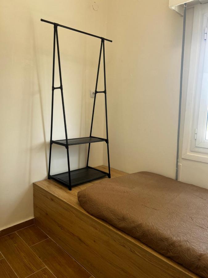 Seaview Room With Share Some Place Athene Buitenkant foto